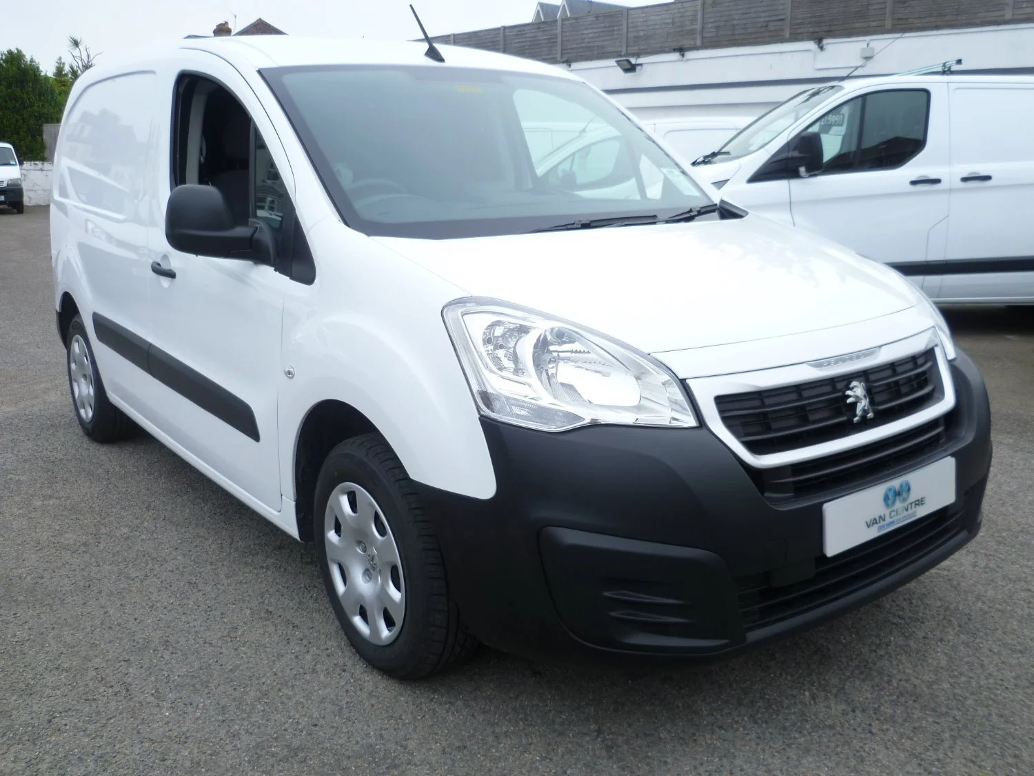2016 Peugeot Partner PROFESSIONAL — photo 1