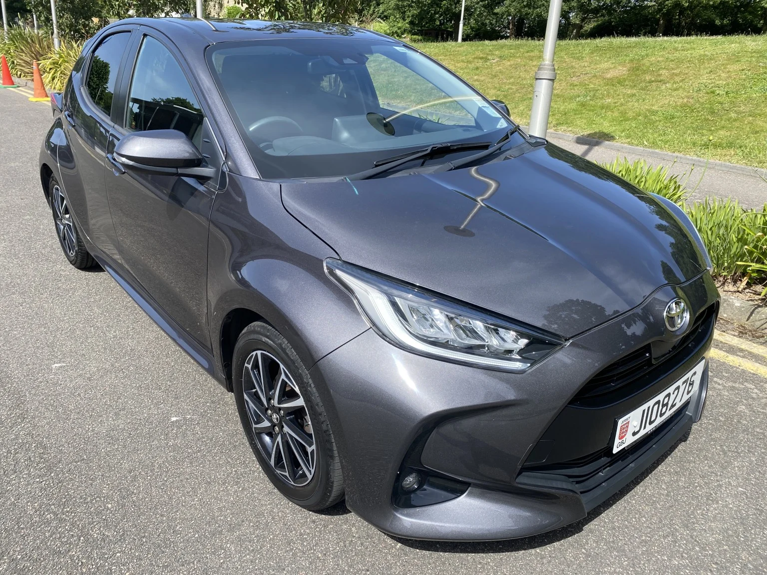 2020 Toyota Yaris Hatchback (2020 -) — photo 1