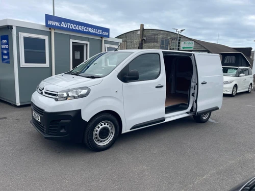 2024 CITROEN DISPATCH 1000 1.5 BlueHDI 100 M ENTERPRISE EDITION FULLY PLY-LINED ONLY 6600 MILES OUR PRICE £17995 + GST