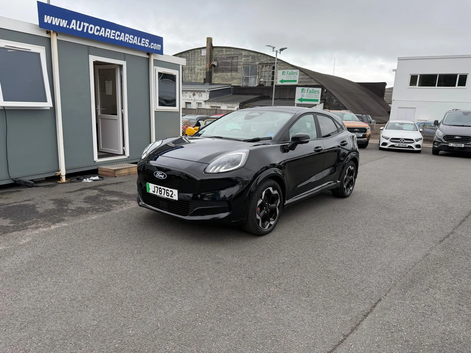 NOV 2025 FORD PUMA GEN-E PREMIUM FULLY ELECTRIC ZERO EMISSION APROX 223 MILES OUR PRICE £19995 — photo 1