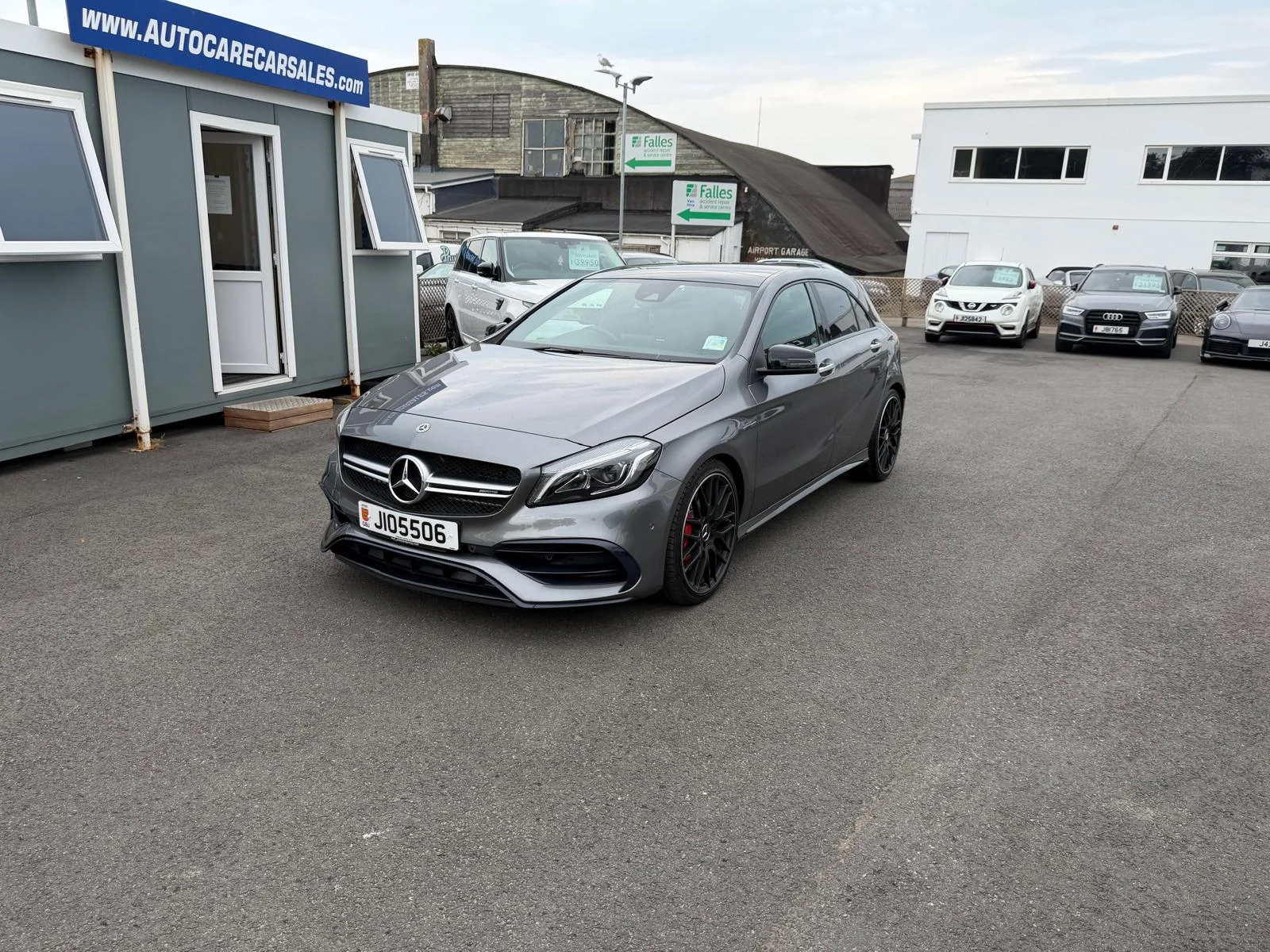 2018 MERC-BENZ A45 AMG 4-MATIC 7 SPEED DCT PREMIUM NIGHT PACKAGE 5DR ONLY 20,000 MILES FULL MAIN DEALER SERVICE OUR PRICE £24995 — photo 1
