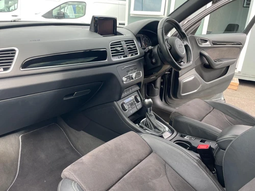 2019 AUDI Q3 1.4 TFSI S-LINE BLACK EDITION (150bhp) AUTO PETROL 5DR PANORAMIC GLASS ROOF FSH OUR PRICE £21995