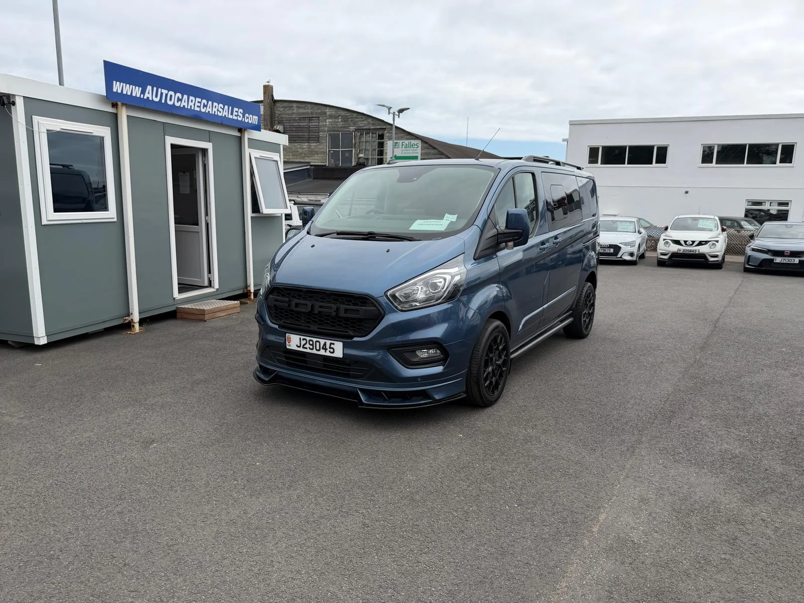 2022 FORD TRANSIT CUSTOM 2.0 TDCI 320 L1 LIMITED KOMBI PANEL VAN OUR PRICE £27995 — photo 1