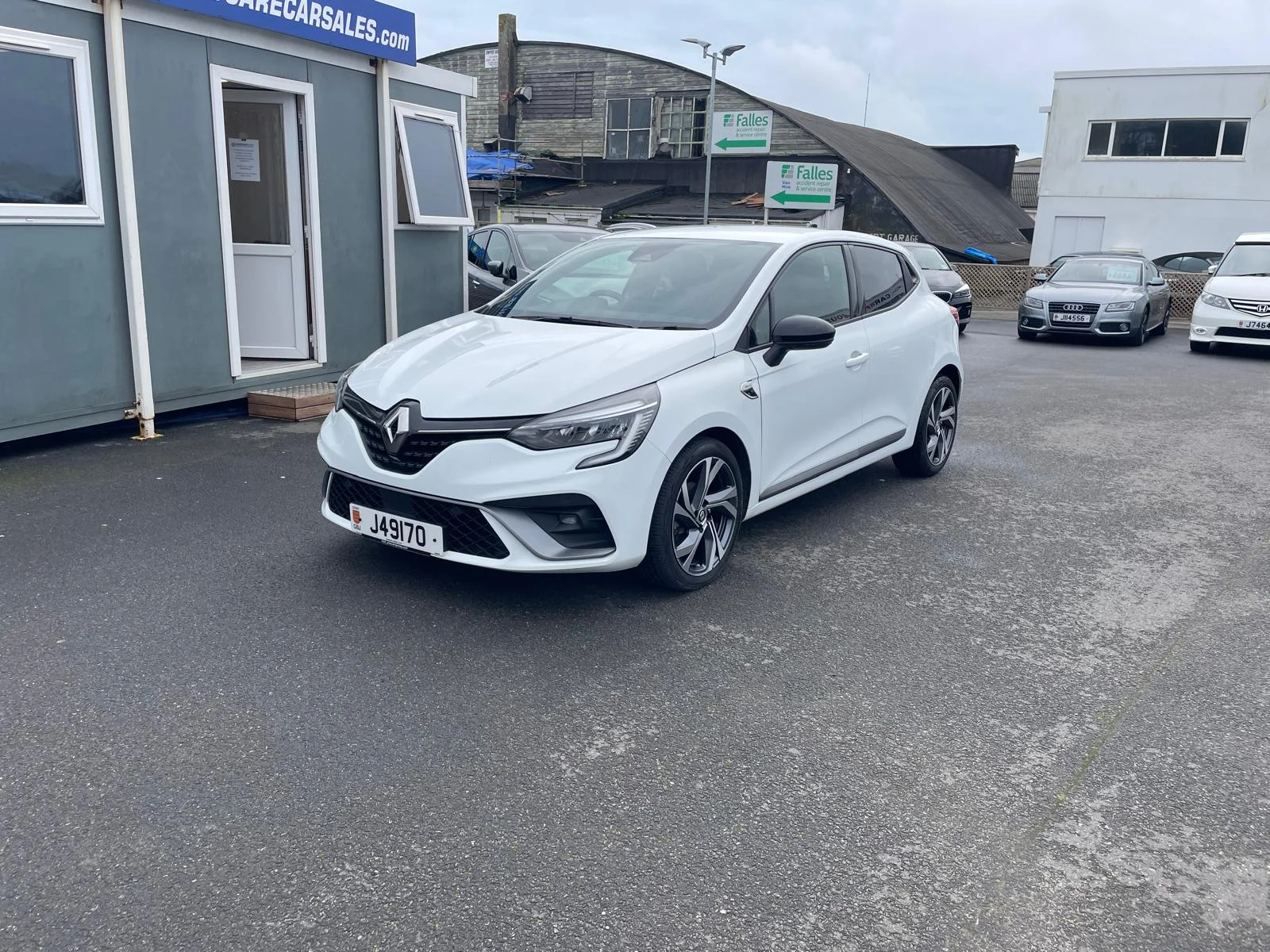 2023 RENAULT CLIO 1.0 TCe RS LINE (90BHP) 5DR HATCHBACK ONE OWNER OUR PRICE £13995 — photo 1