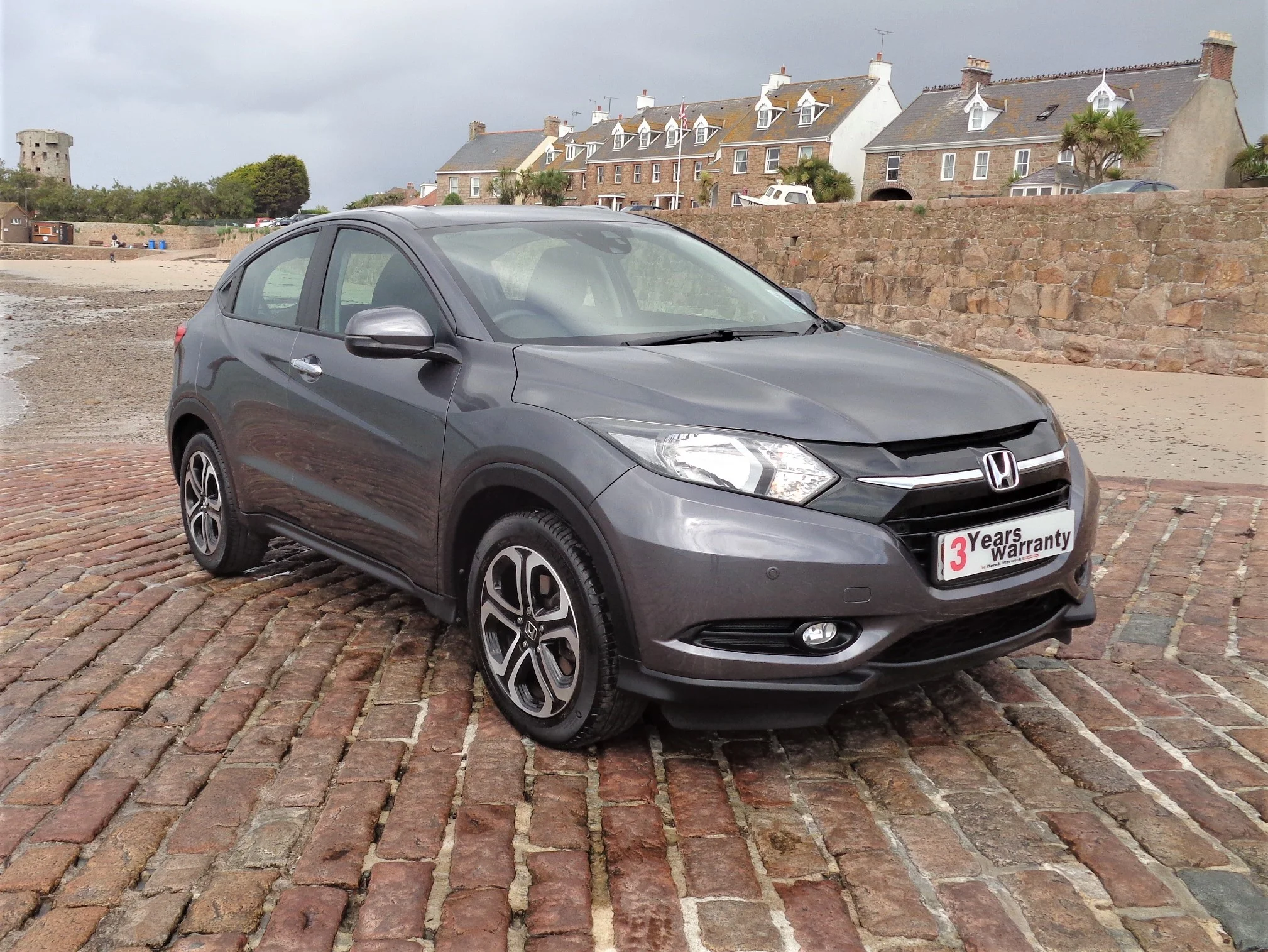 2017 Honda HR-V 1.5 i-VTEC SE Hatchback — photo 1