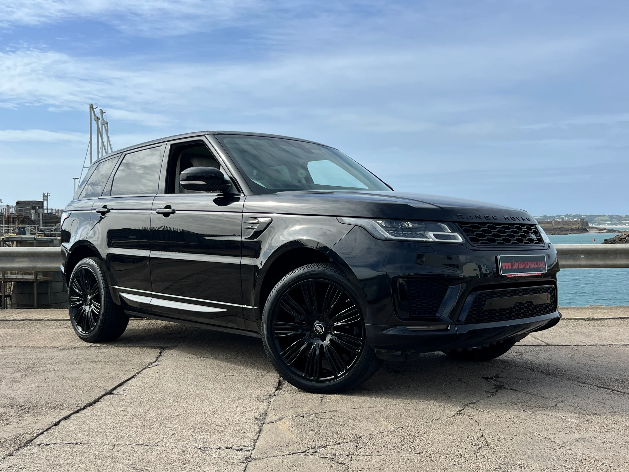 Range Rover Sport 3.0 D250 HSE — photo 1