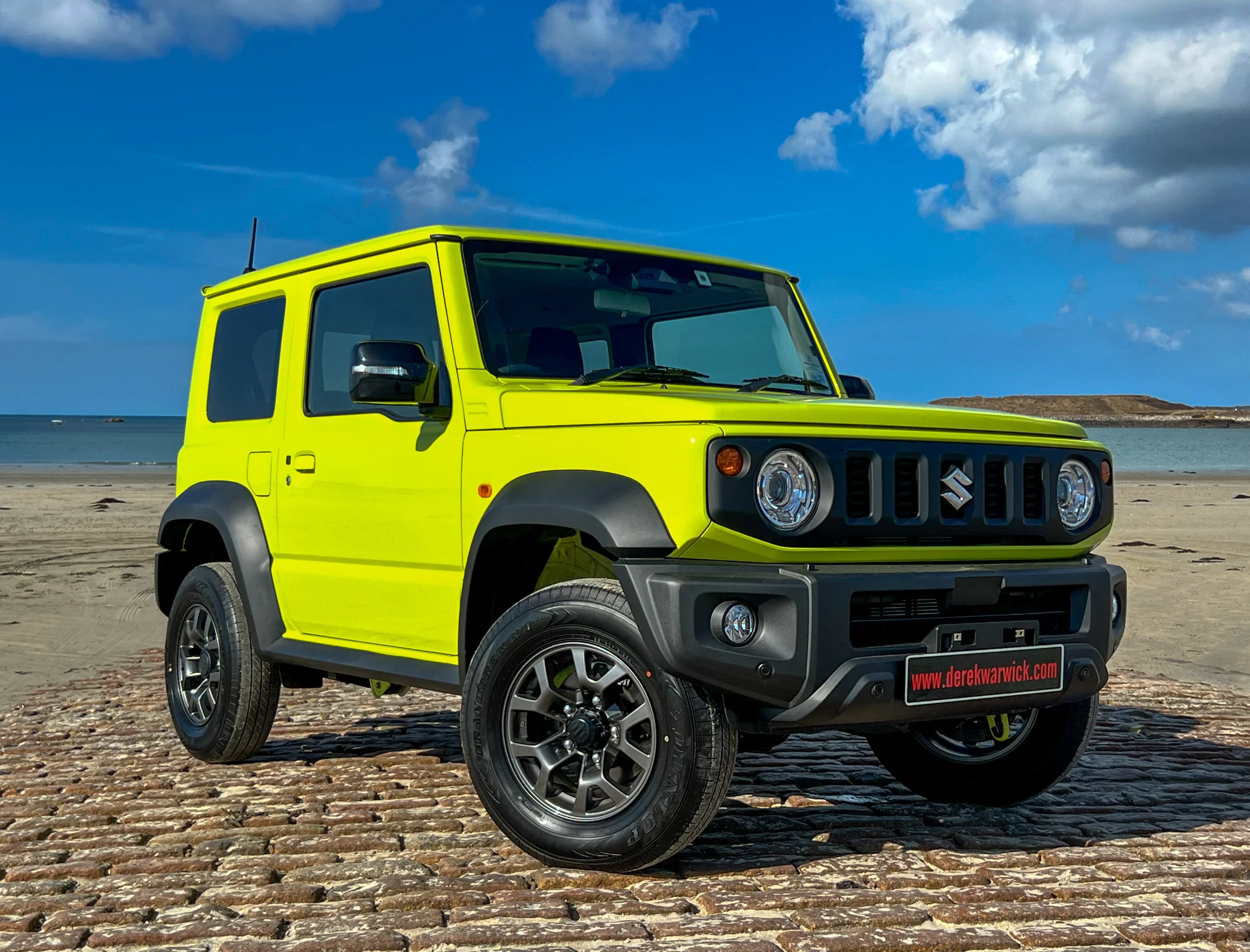 Suzuki Jimny 3D 1.5 Sierra — photo 1