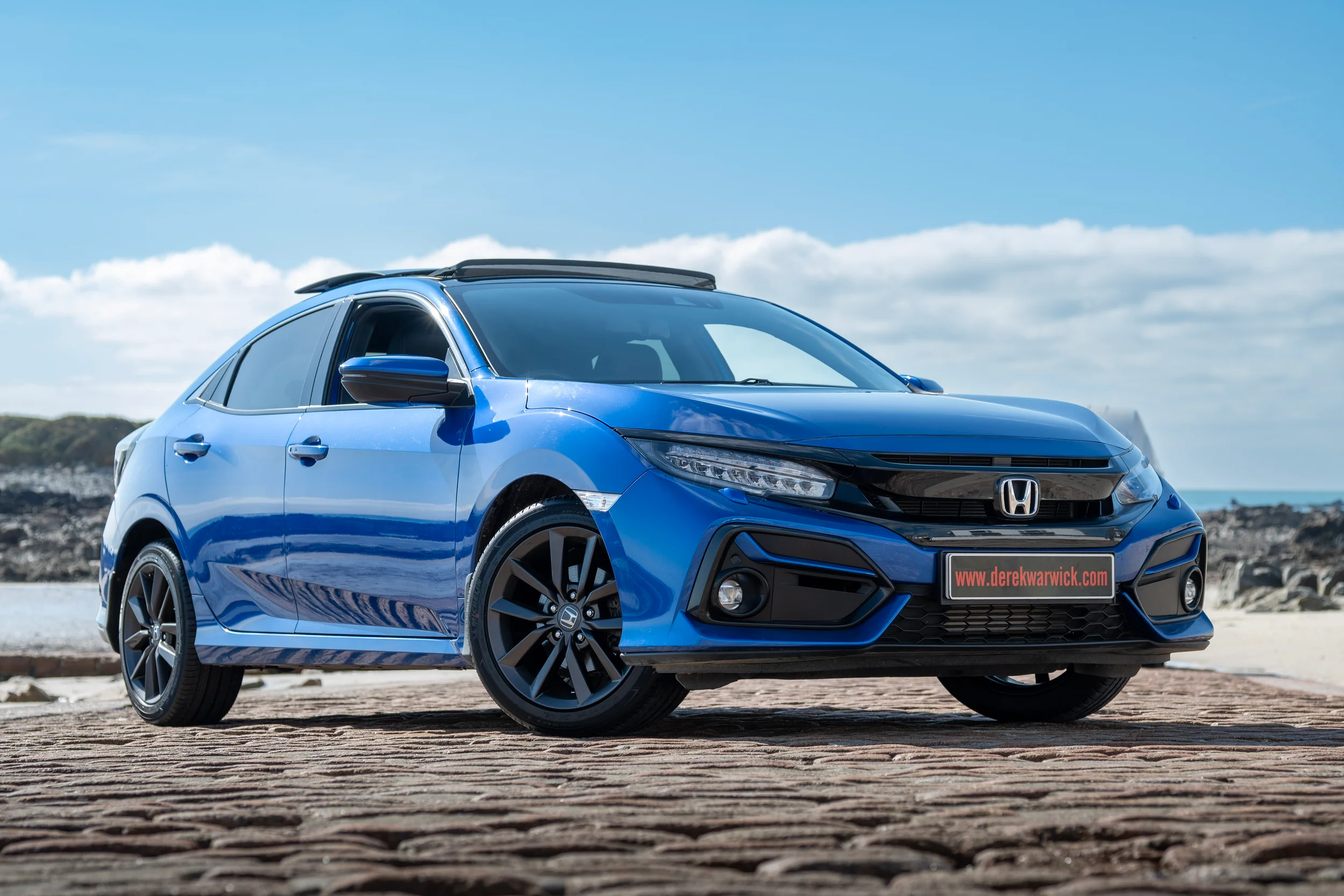 Honda Civic 1.0 i-VTEC SR — photo 1