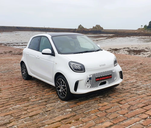 Smart EQ Forfour Exclusive 17kWh 60kW