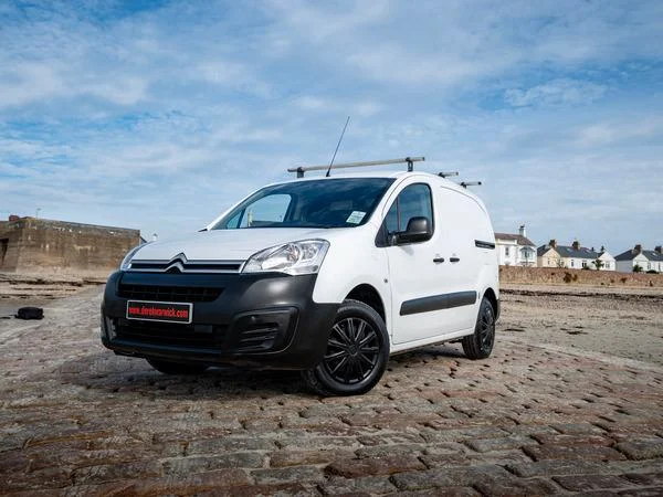 2018 Citroen Berlingo Electric L1 Elec 635kg 67ps LX Panel Van — photo 1