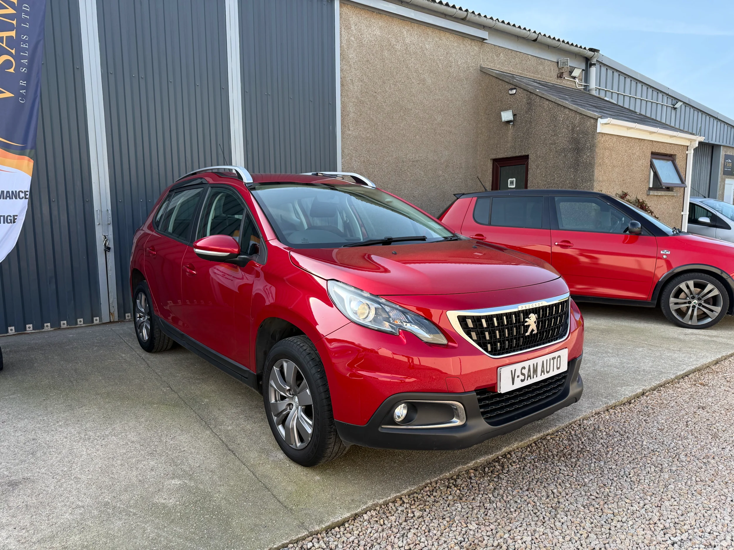 2018 Peugeot 2008 Active — photo 1