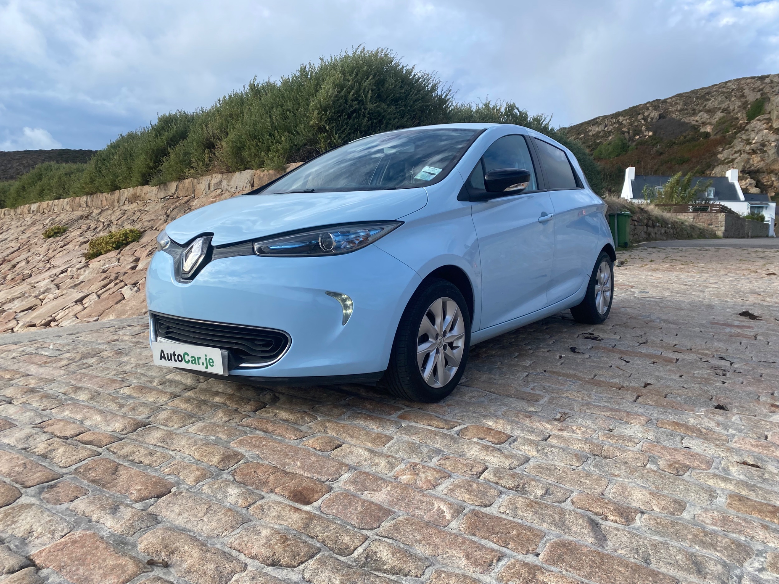 2015 Renault Zoe — photo 1