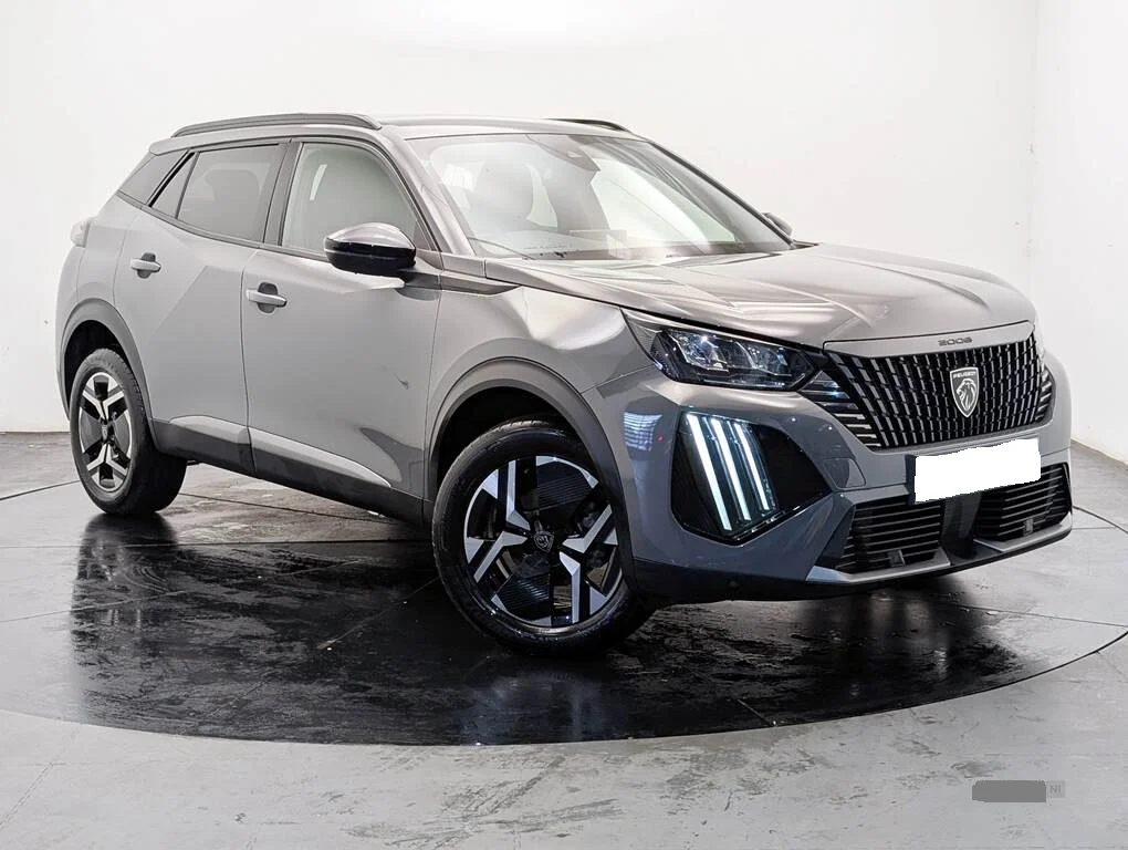 2024 Peugeot 2008 — photo 1