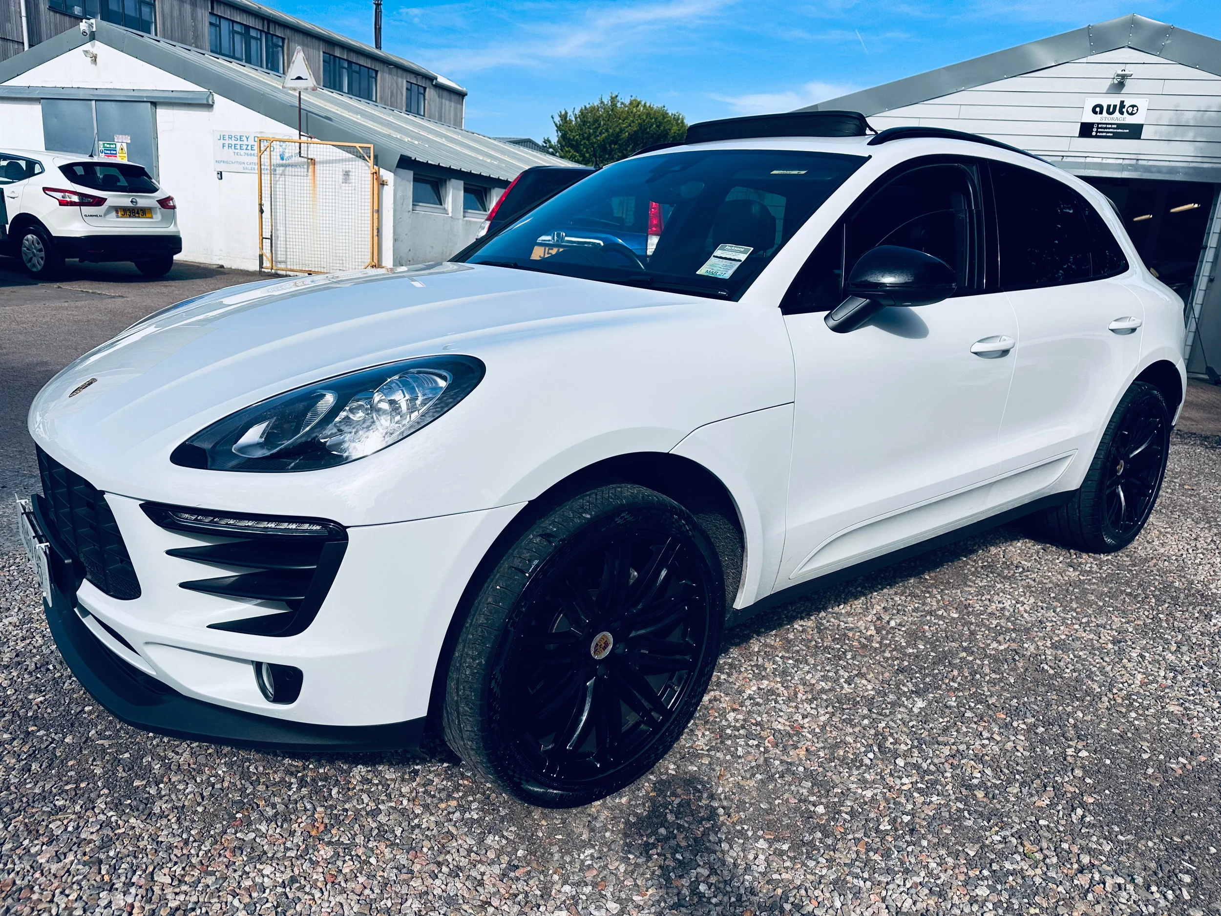 £23995.00 **AUTO-DIESEL**PORSCHE MACAN S 3.0 V6 08/2015 48K MLS ONLY — photo 1