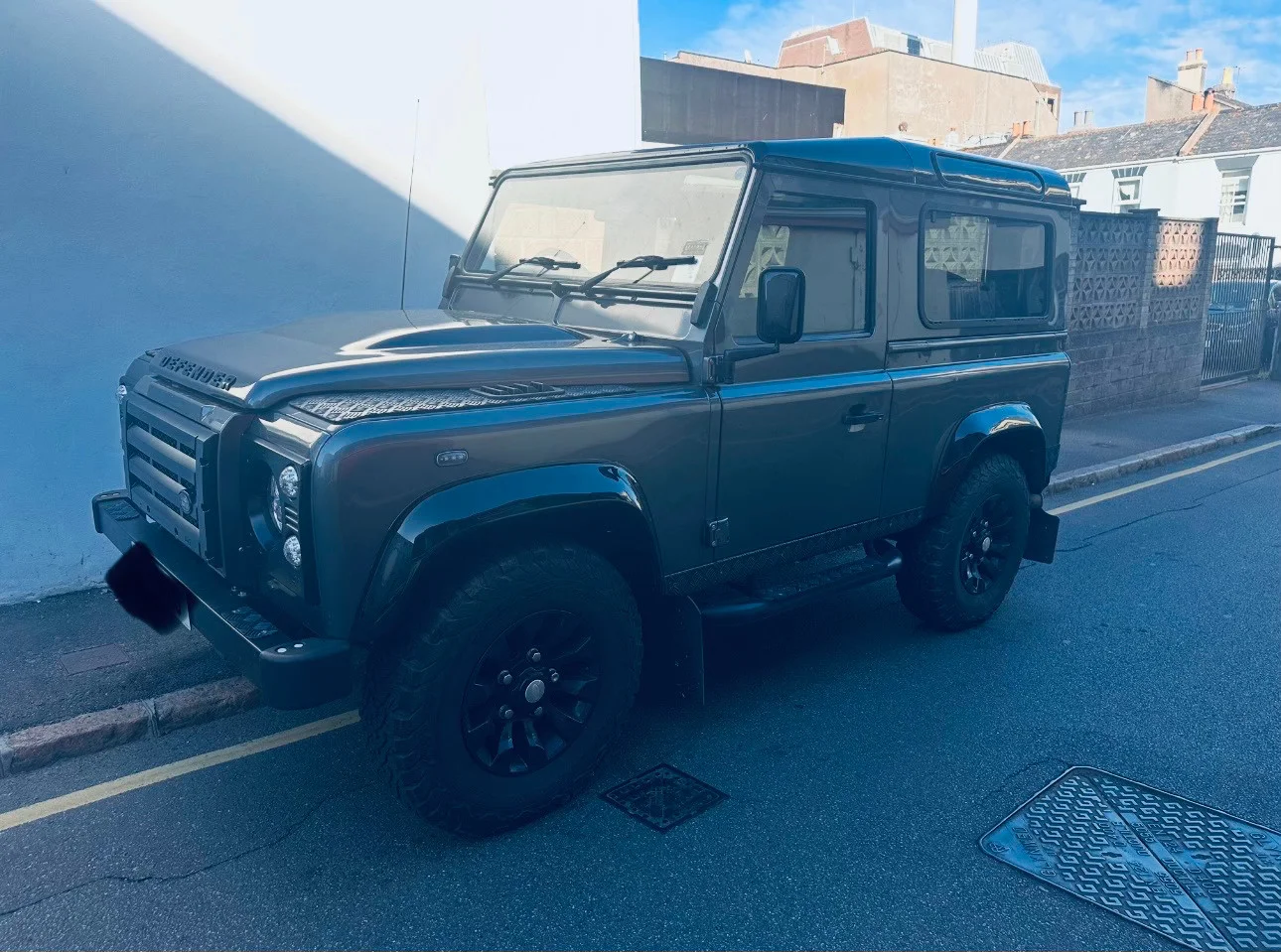 £36995.00 LAND ROVER DEFENDER 90 XS 2.2TD 4 SEATS 09/2015 43K MLS ONLY — photo 1