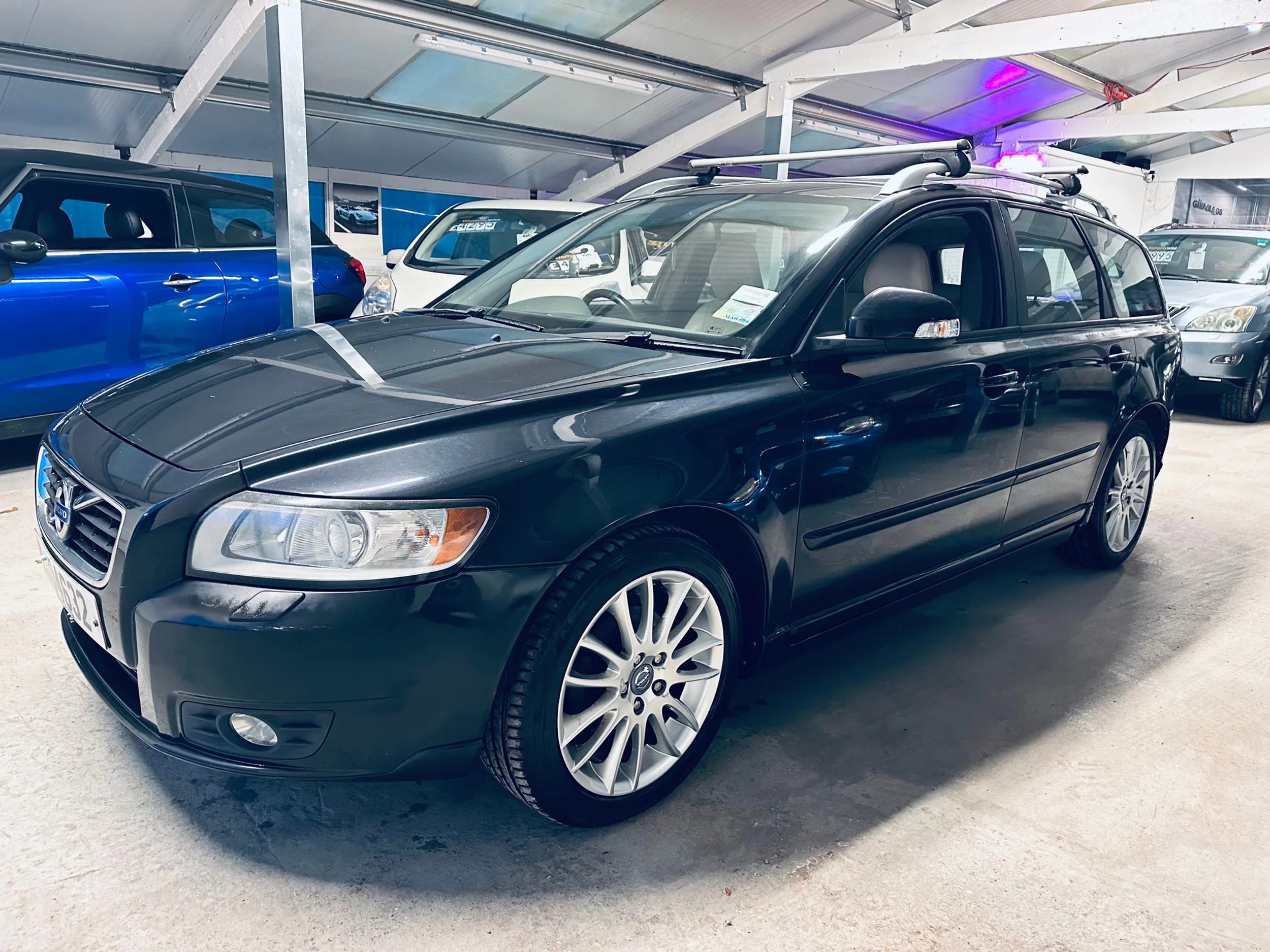 £3995.00 **DIESEL**VOLVO V50 SE LUX EDITION DRIVE 1.6cc 2011 74K MILES — photo 1