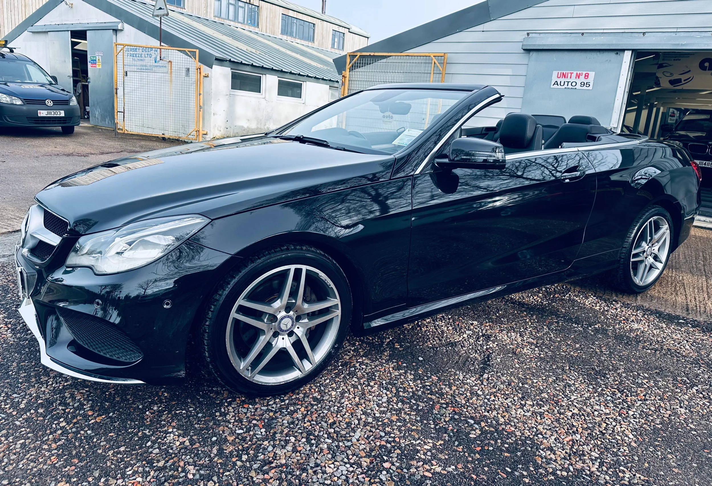 £12995.00 **AUTO-DIESEL-CONVERTIBLE**MERCEDES E220 CDI AMG LINE BLUETEC 26K MILES ONLY 03/2015 — photo 1