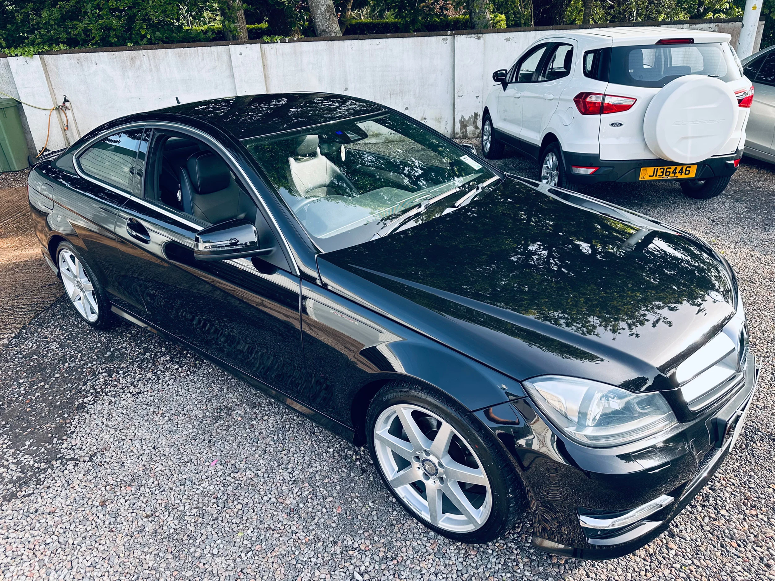 £9995.00 **AUTO-DIESEL**MERCEDES C250 CDI COUPE AMG SPORT 02/2015 40K MILES ONLY — photo 1