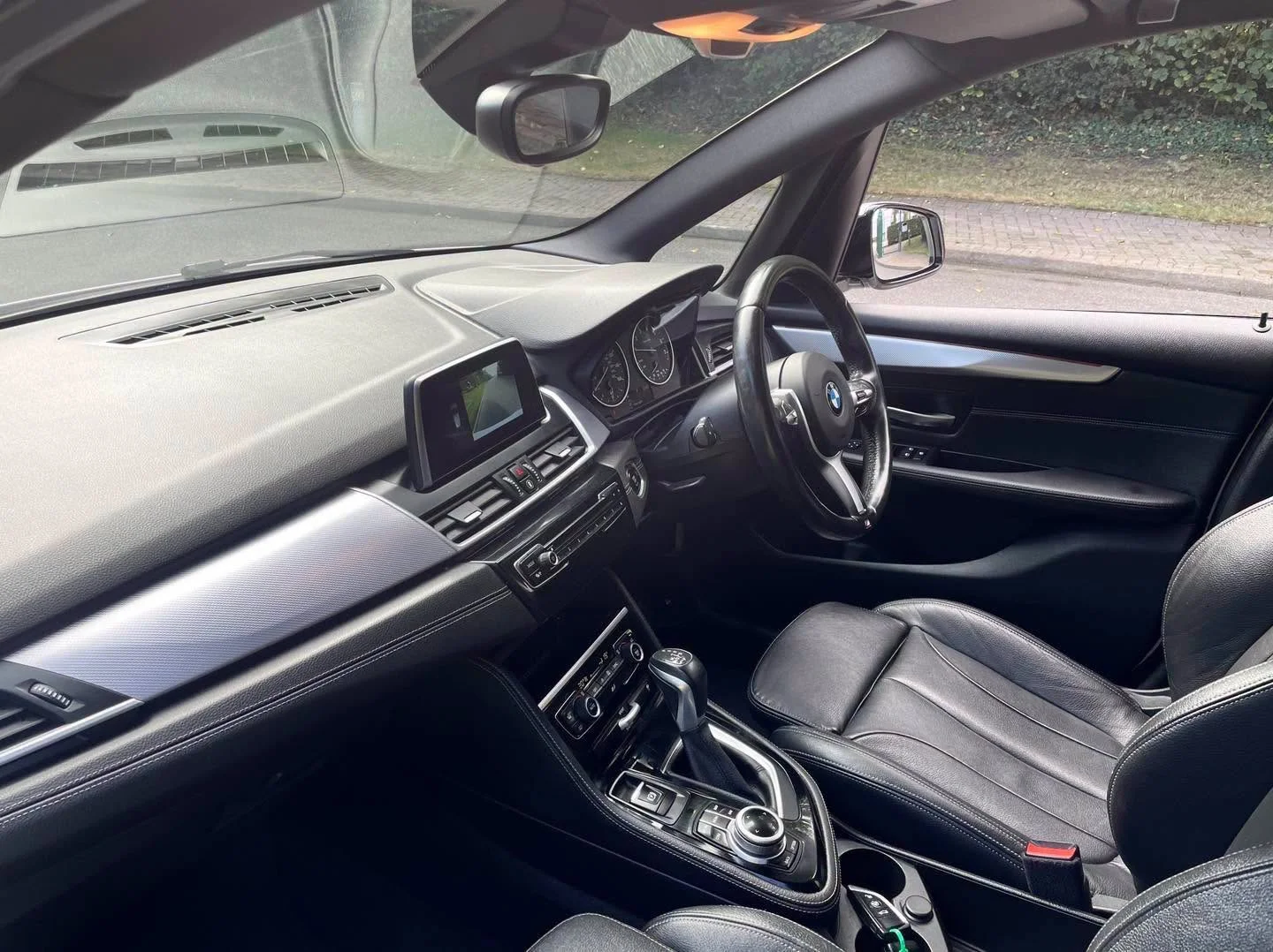 BMW 218i M-Sport — photo 1