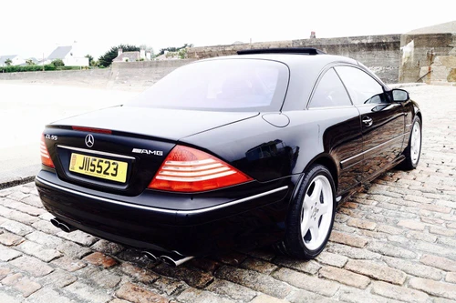 BLACK AMG MERCEDES CL55
