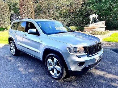 JEEP GRAND CHEROKEE.