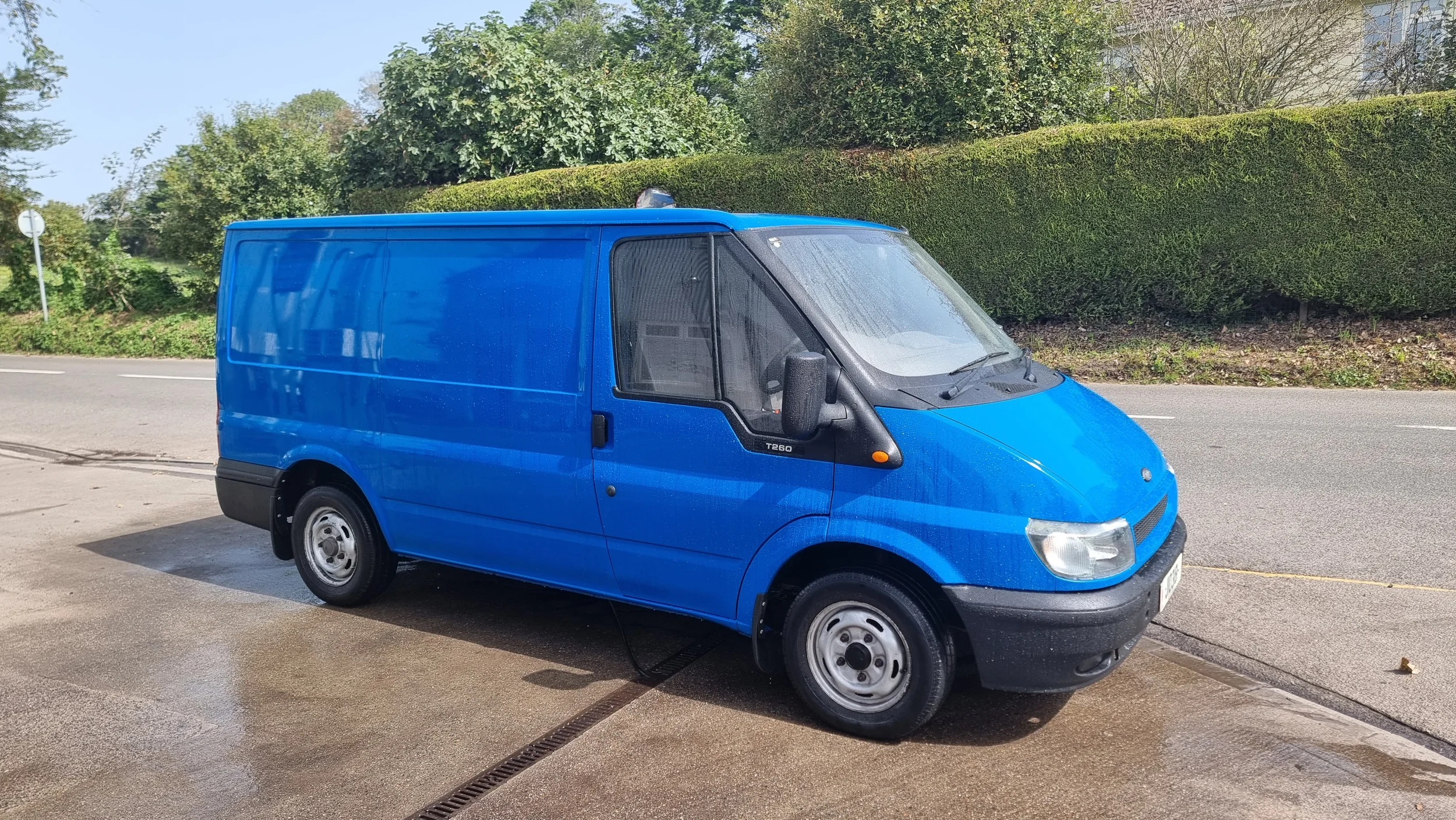 2002 Ford Transit T260s — photo 1