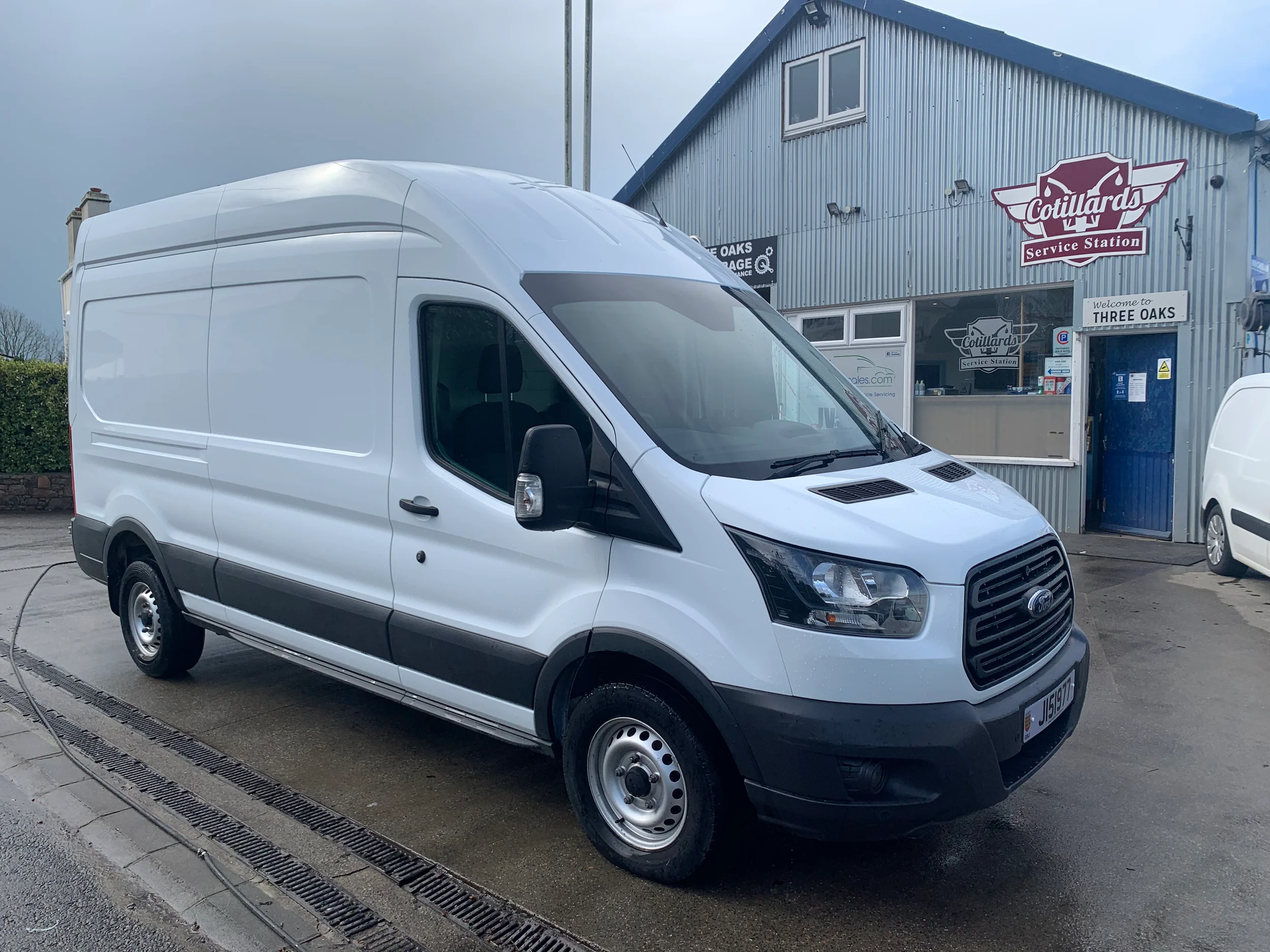 2018 Ford Transit 350 — photo 1