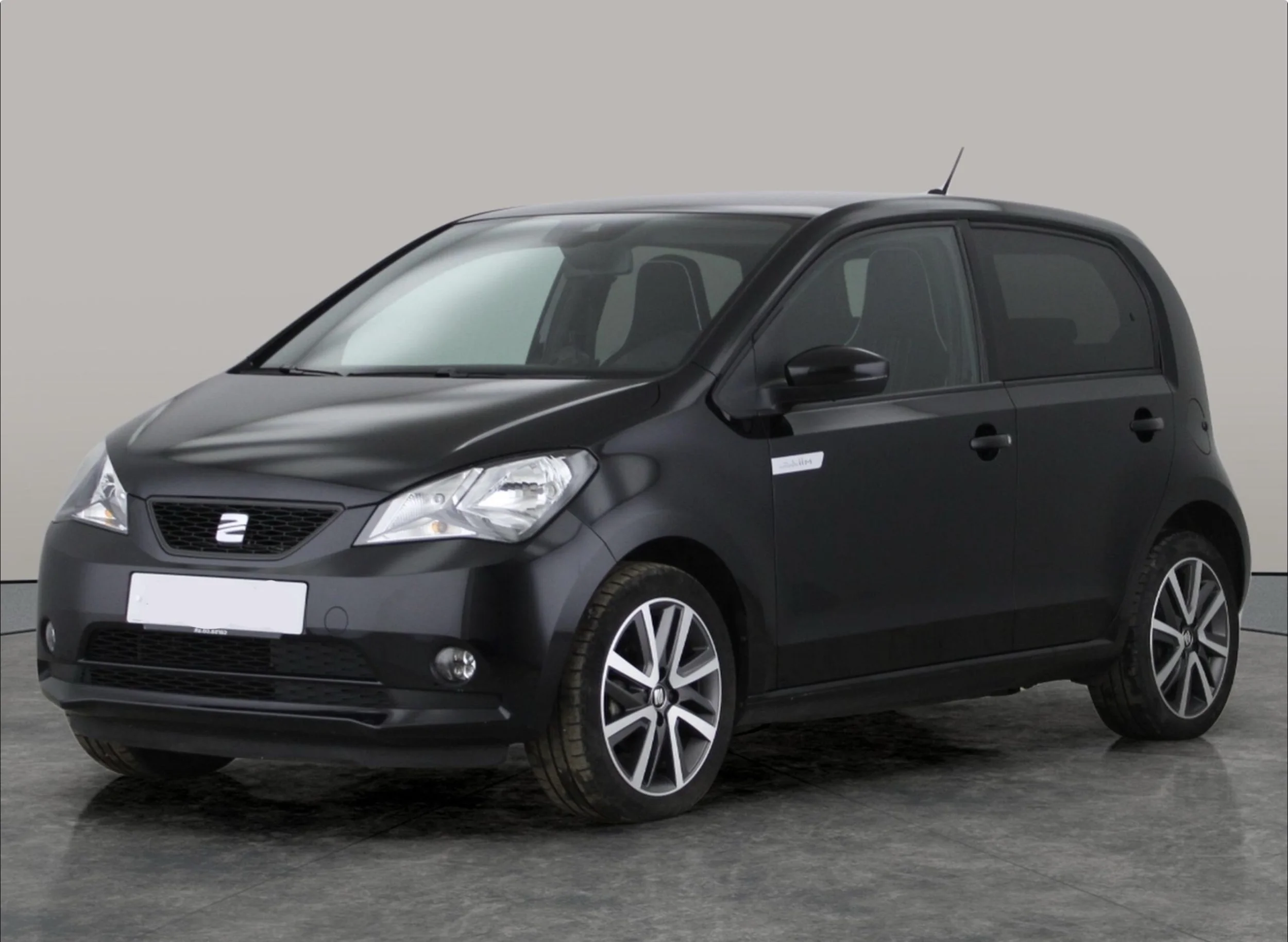 SEAT MII ELECTRIC HATCHBACK 61kW One 36.8kWh 5dr Auto — photo 1