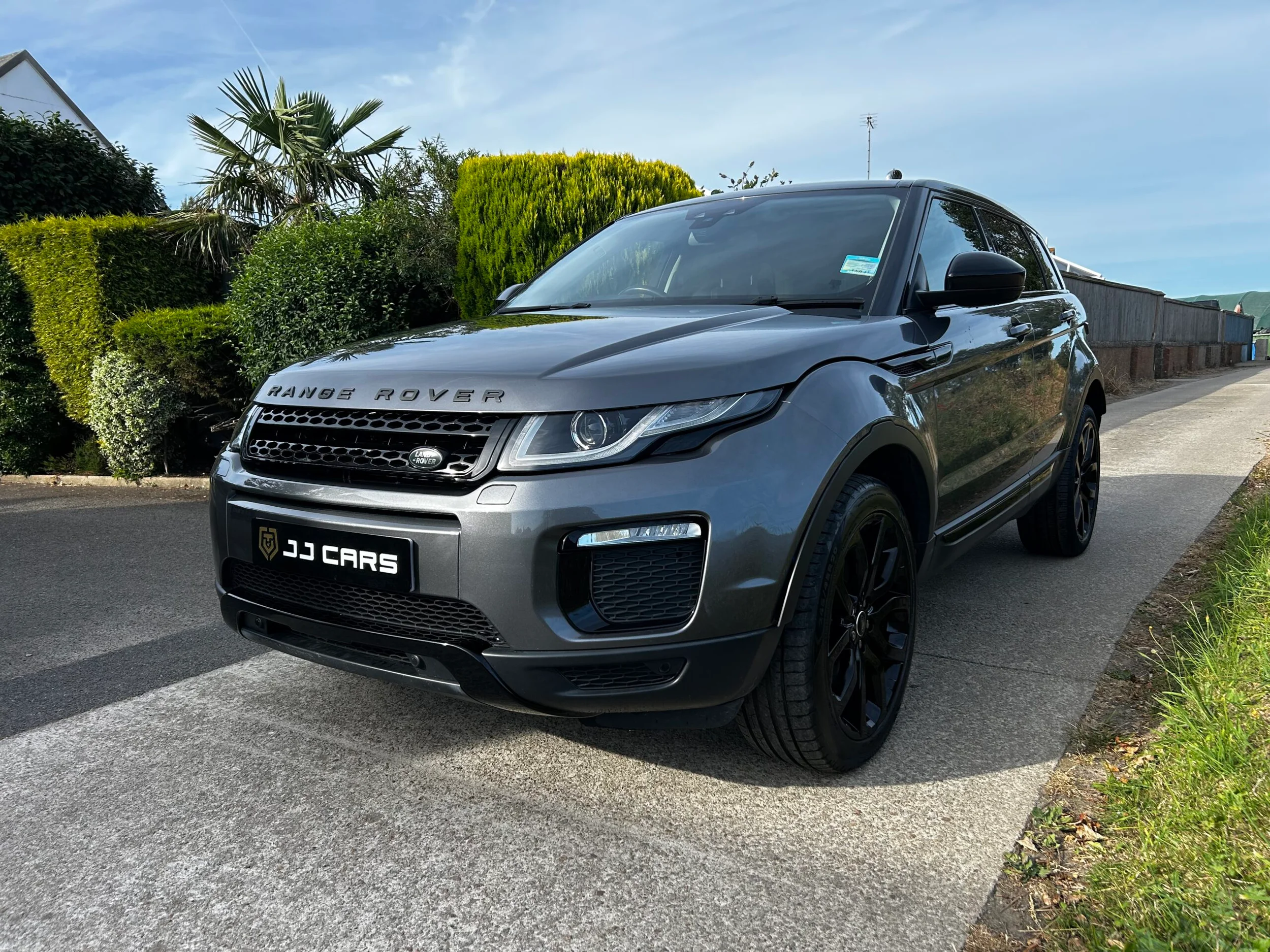 Land Rover Evoque SDV4 — photo 1