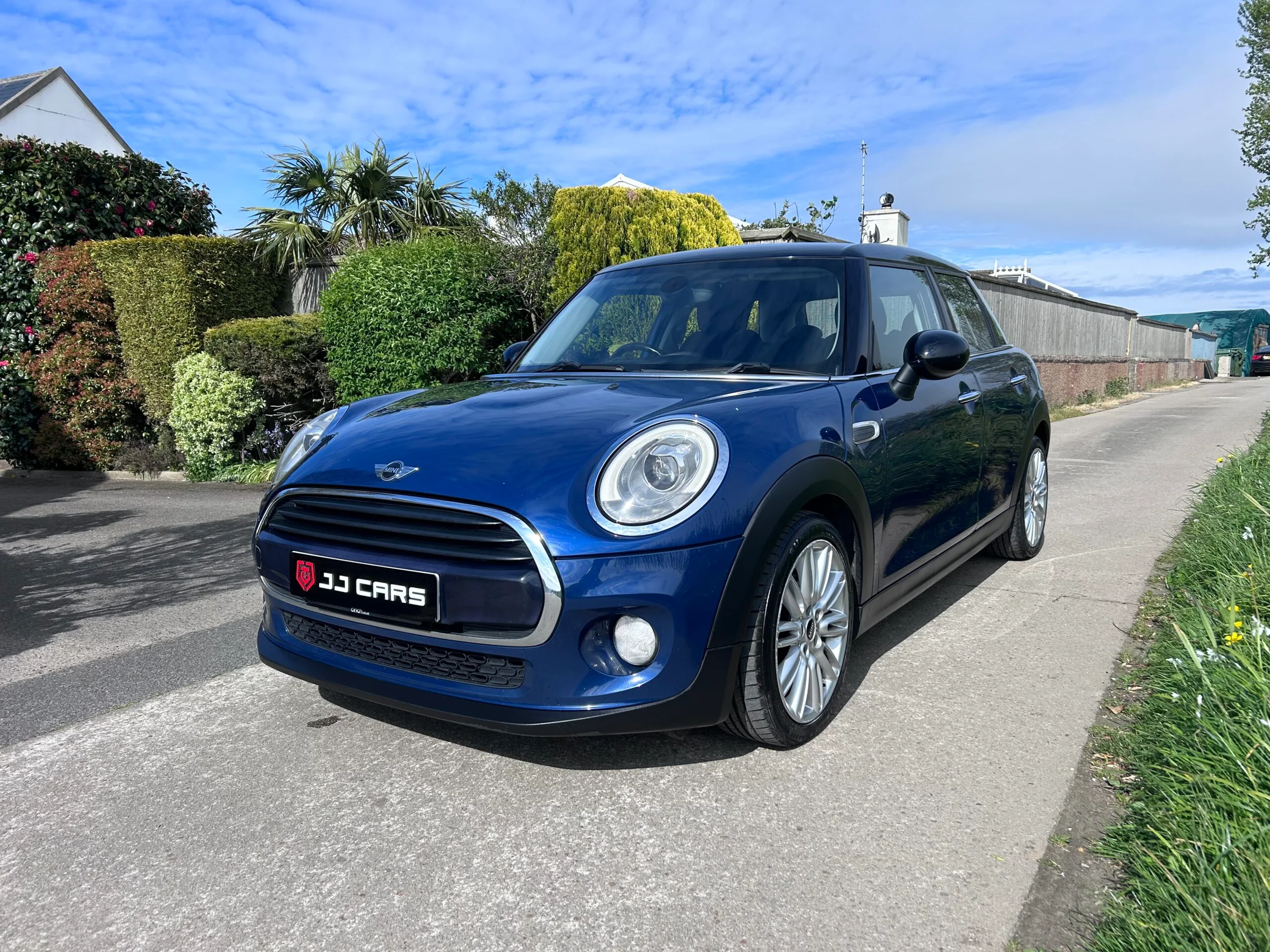 Mini Cooper D — photo 1
