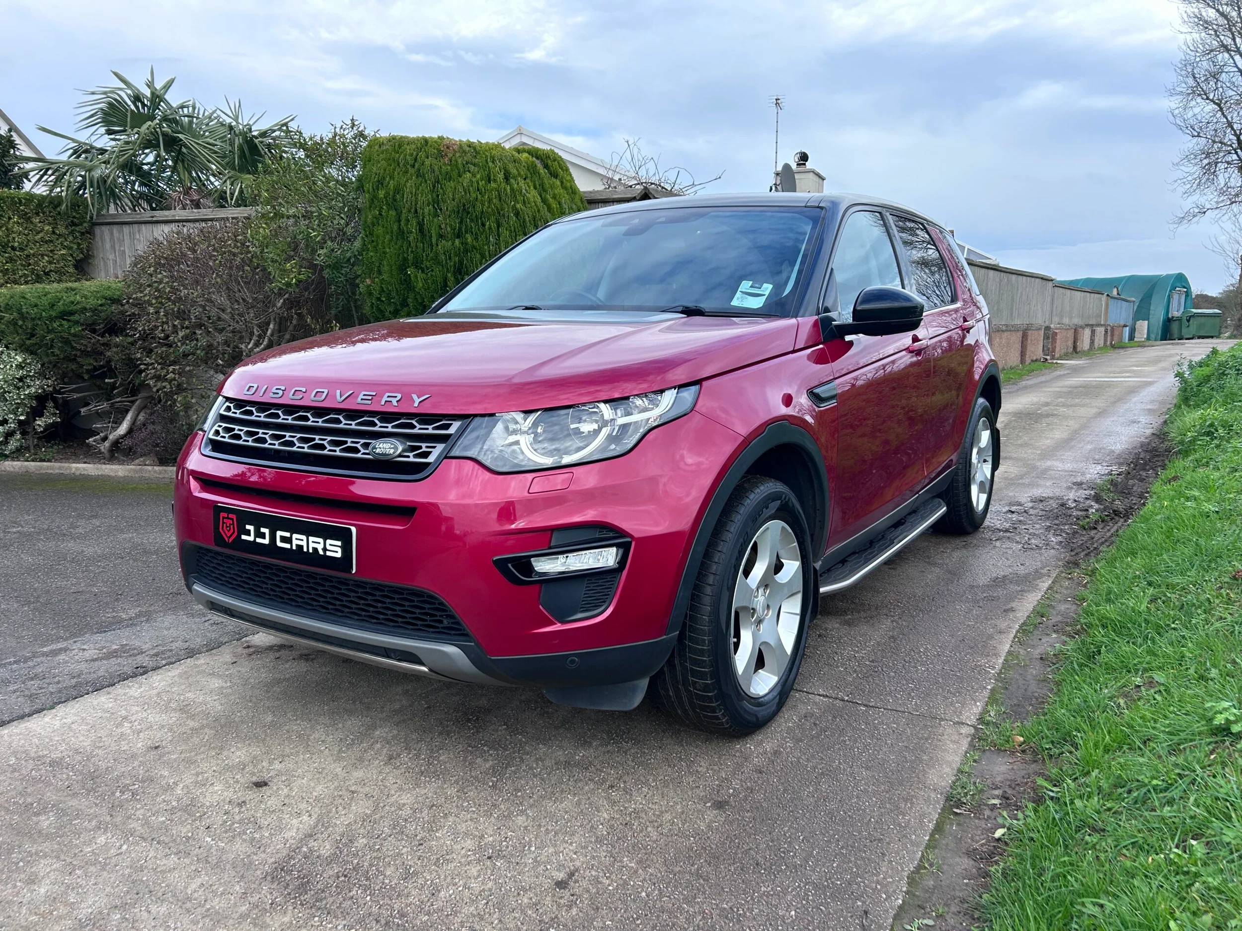 Land Rover Discovery Sport — photo 1