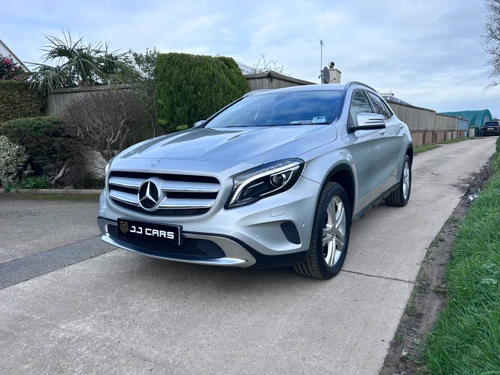 Mercedes-Benz Gla 200 4MATIC Sport