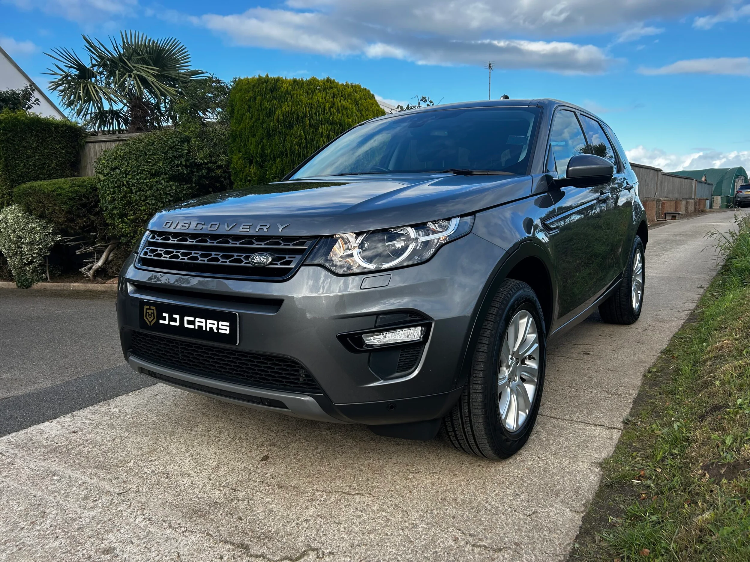 Land Rover Discovery HSE TD4 Auto — photo 1