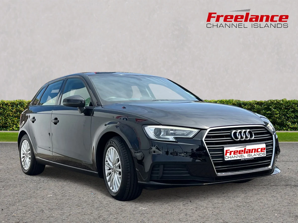 2018 AUDI A3 — photo 1