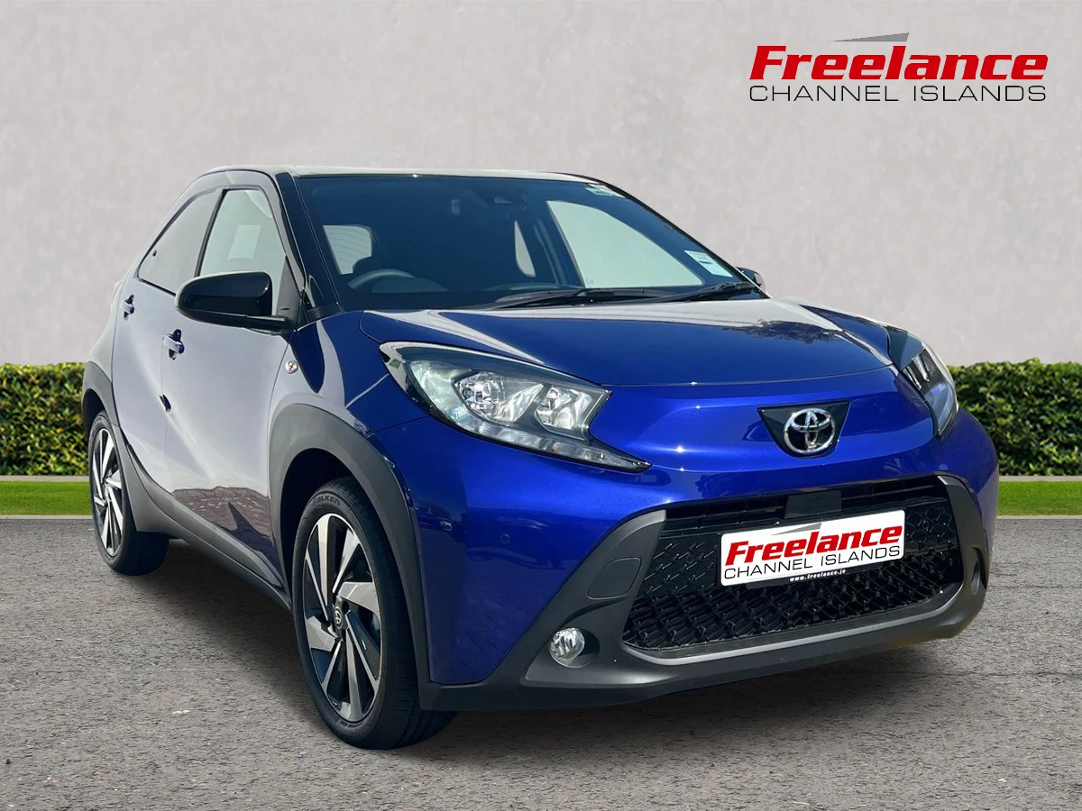 2025 TOYOTA Aygo X — photo 1