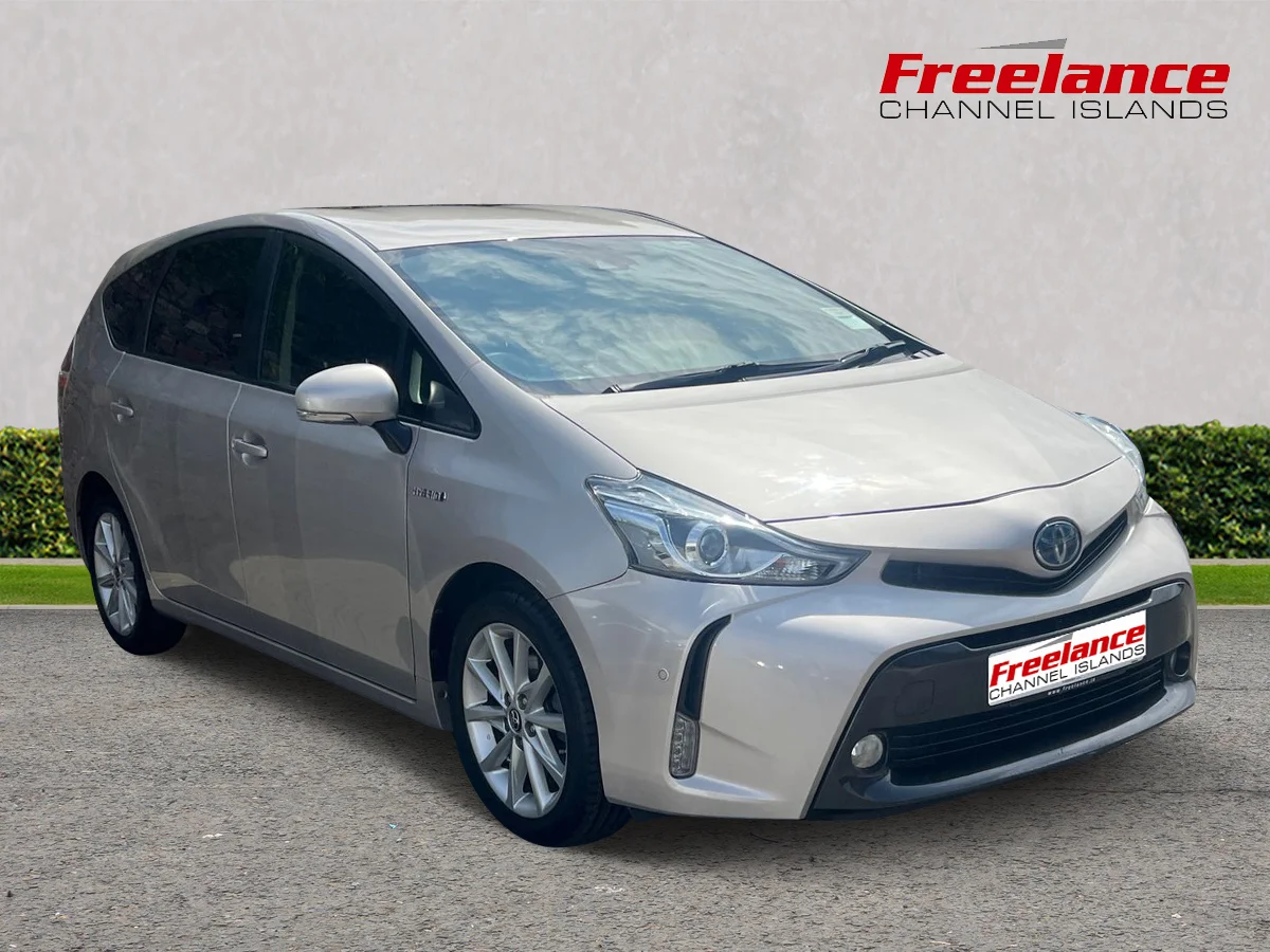 2020 TOYOTA Prius + — photo 1