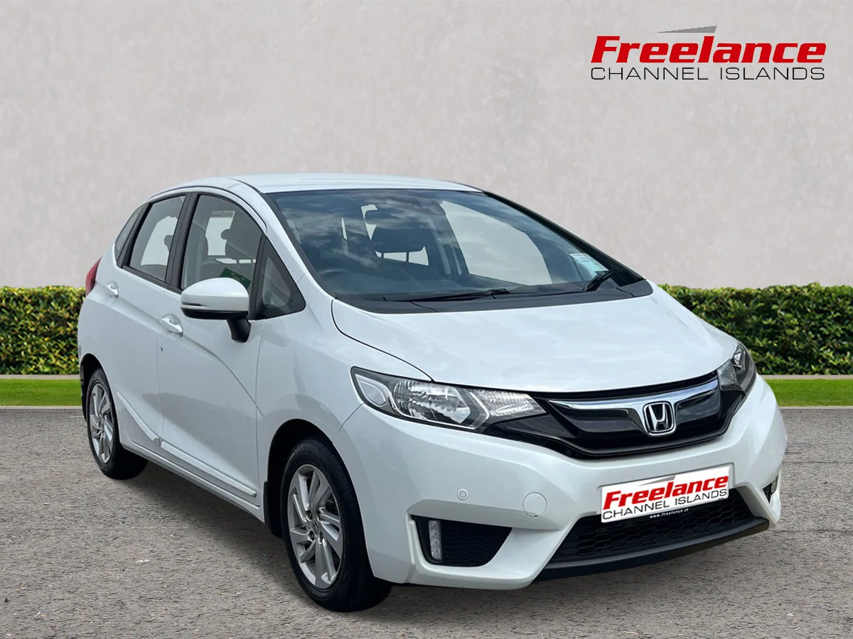 2017 HONDA Jazz — photo 1