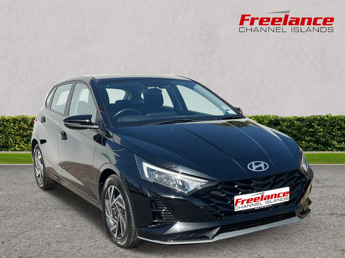 2024 HYUNDAI i20 — photo 1
