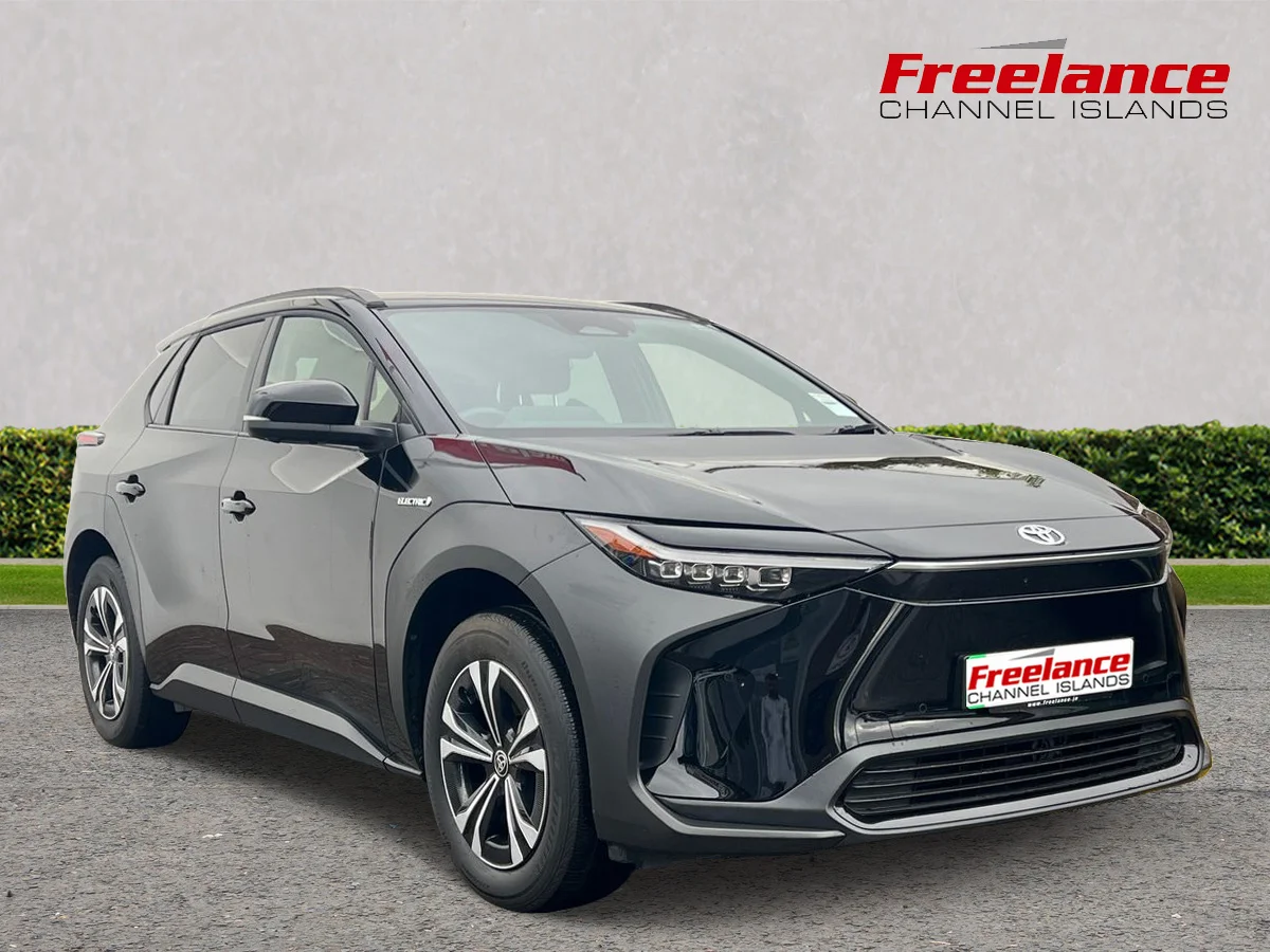 2024 TOYOTA BZ4x — photo 1