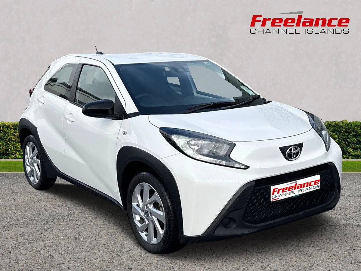 2024 TOYOTA Aygo X — photo 1