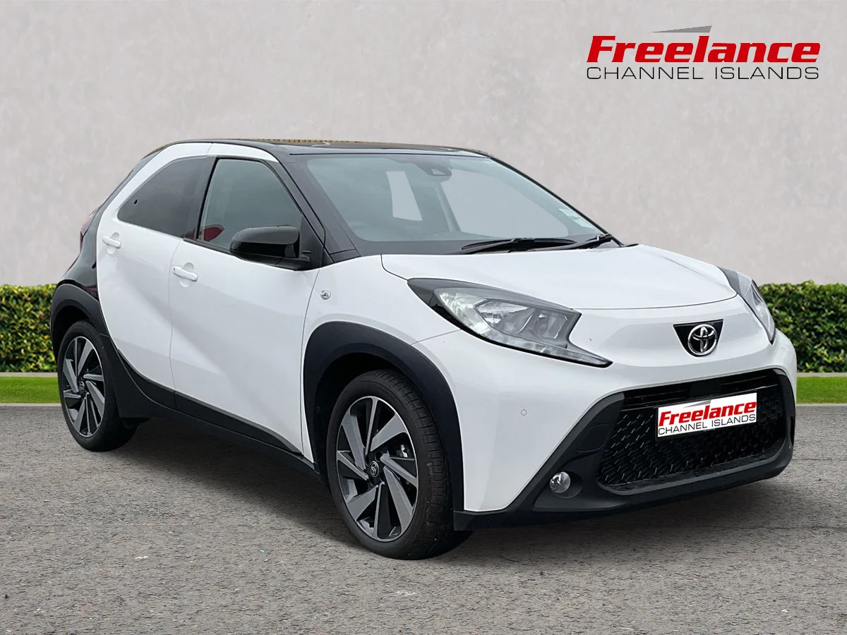 2024 TOYOTA Aygo X — photo 1