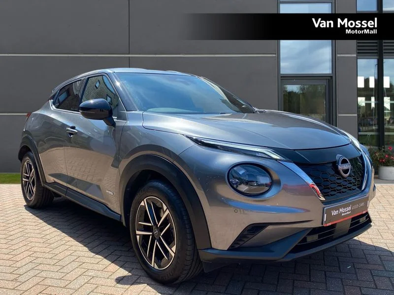Nissan Juke Hatchback 1.6 Hybrid N-Connecta 5dr Auto — photo 1