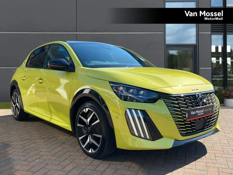 Peugeot 208 Hatchback 1.2 Hybrid 136 GT 5dr e-DSC6 — photo 1