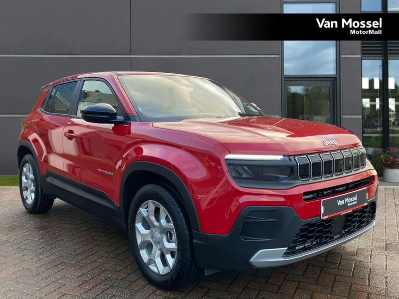 Jeep Avenger Hatchback 1.2 e-Hybrid Altitude 5dr DCT — photo 1