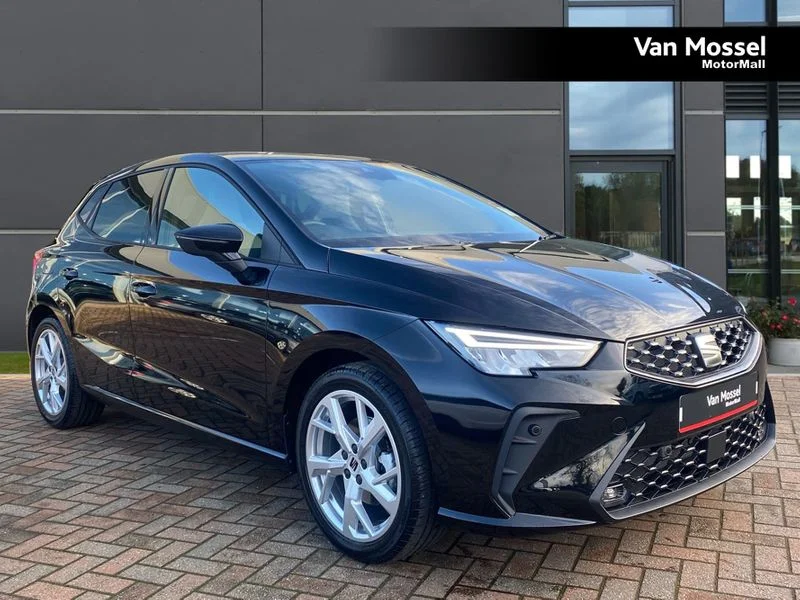 SEAT Ibiza Hatchback 1.0 TSI 115 FR First Edition 5dr DSG — photo 1