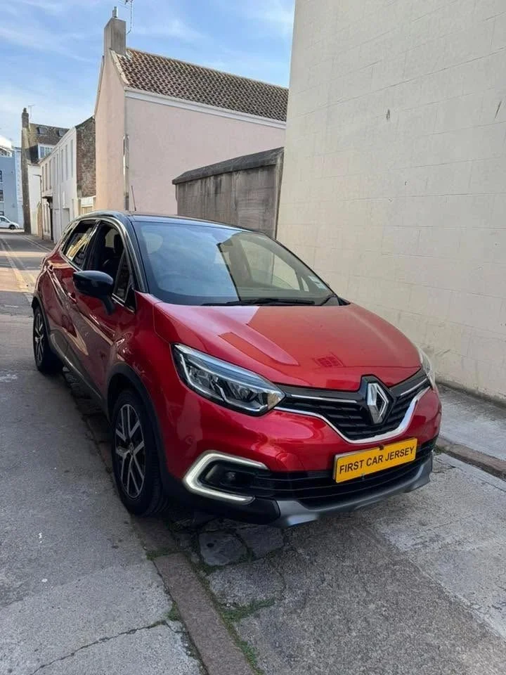 2019 Renault CAPTUR — photo 1