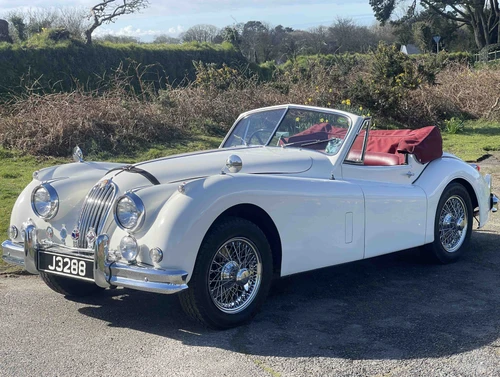 Jaguar XK140 SE DHC