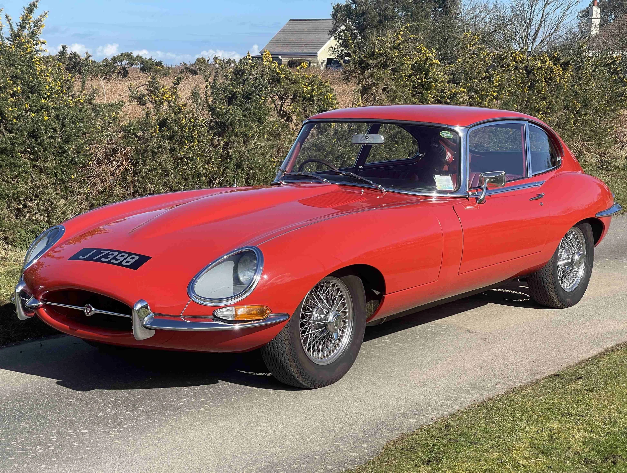 Jaguar E-Type S1 4.2 2+2 Coupe — photo 1