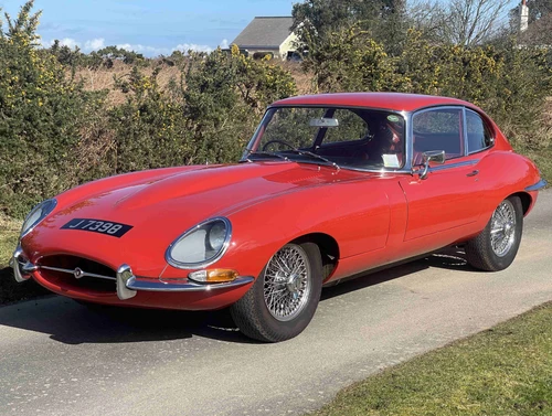 Jaguar E-Type S1 4.2 2+2 Coupe