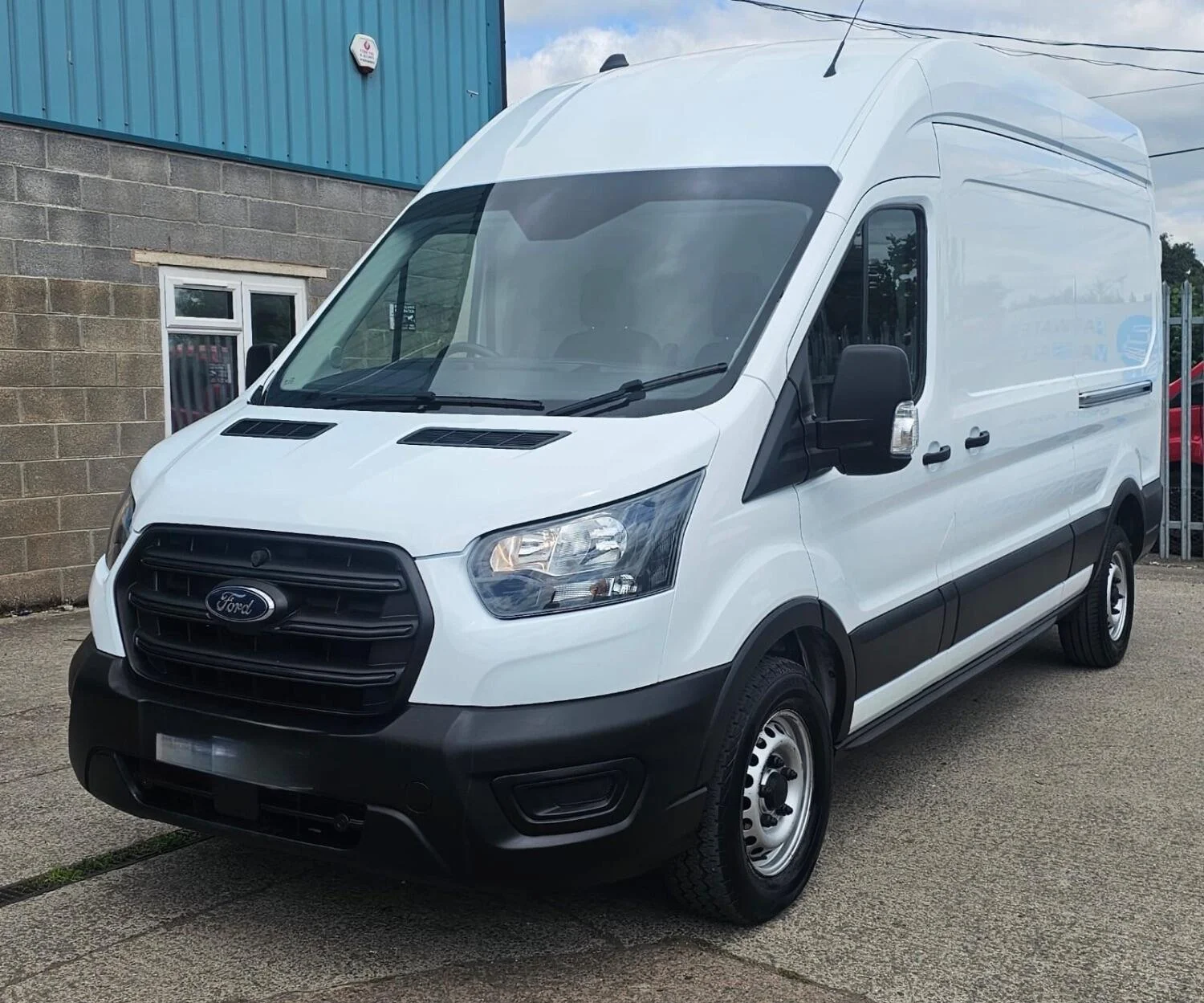 2023 Ford Transit 2.0 Transit Leader Van 350 L3 2.0L EcoBlue 130PS Hybrid FWD 6 Speed Manual — photo 1